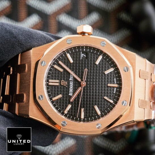 ap-15500-rose-gold-right