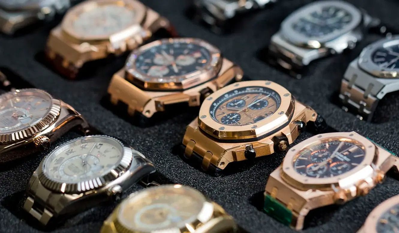 2022's Top Selling Clone Watches: Quality, Legality, and Where to Buy