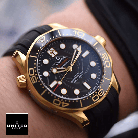 Omega Seamaster Professıonal Black Dial Gold Case Replica on the wrist