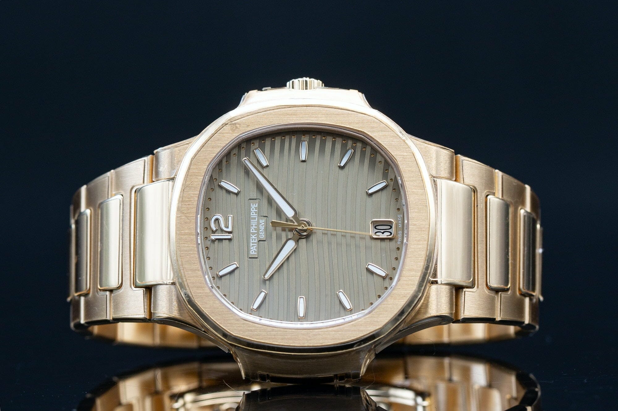 patek-philippe-gold-white-dial-replica-watches