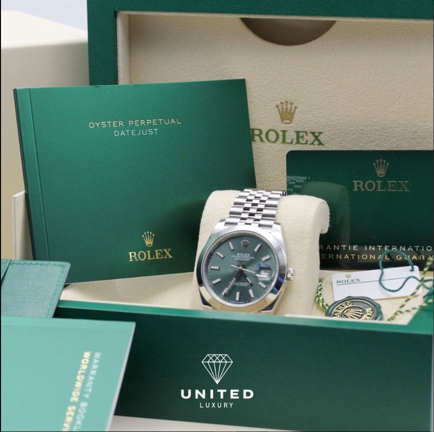 rolex-datejust-green-dial-watch-replica