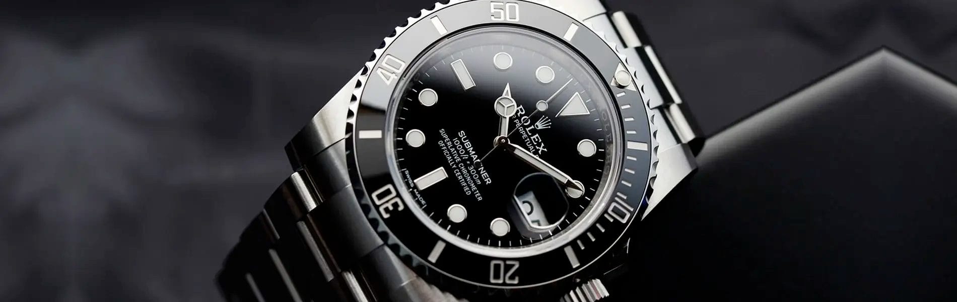 rolex submariner black dial replica watch on the black backround