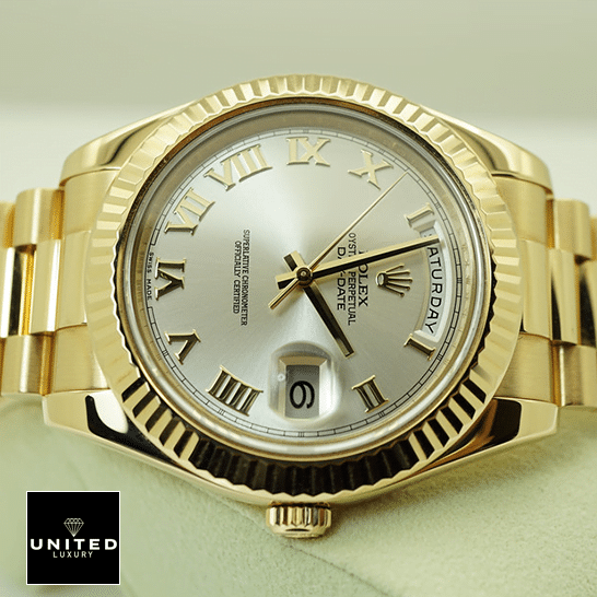 Rolex Day-Date II Collection Gold Silver White Dial 218238 Replica